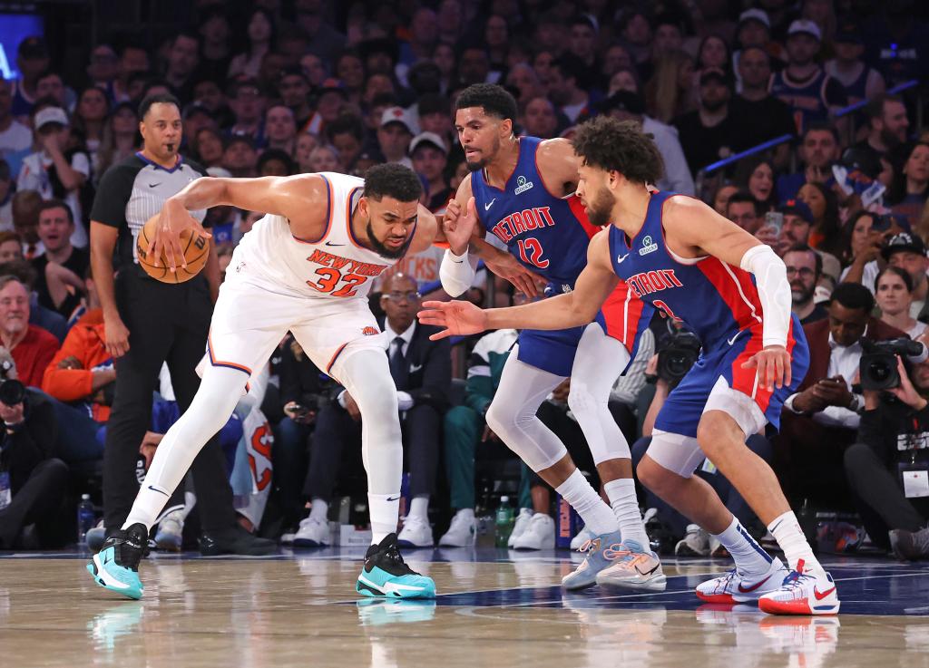 detroit-pistons-vs-new-york-102988874.jpg